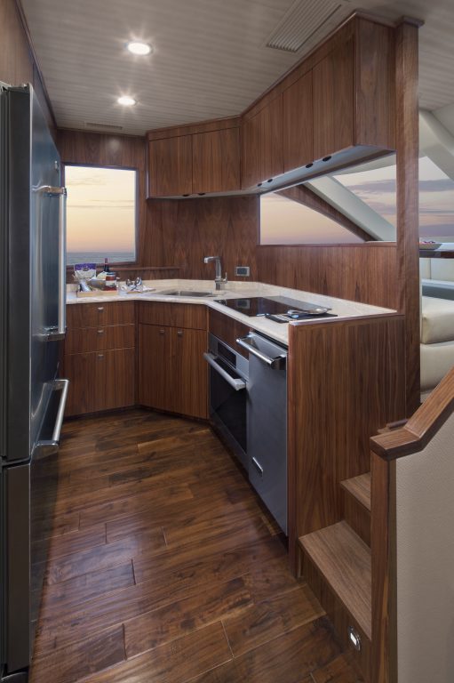 75my18 | 75 Motor Yacht