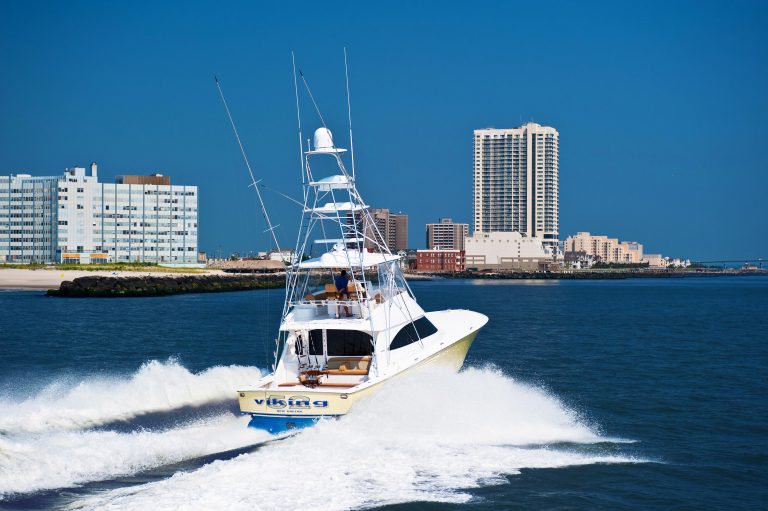Viking52C13 | 52 Convertible