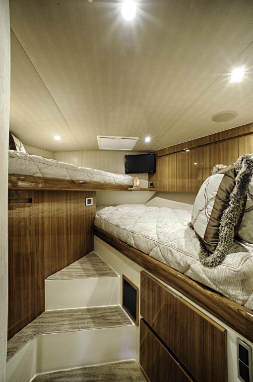 Viking52C19 | 52 Convertible