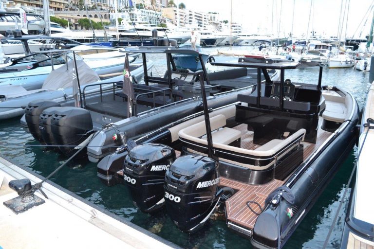 Luxury yacht for Sale | Black Shiver 100 (2015) by Novamarine