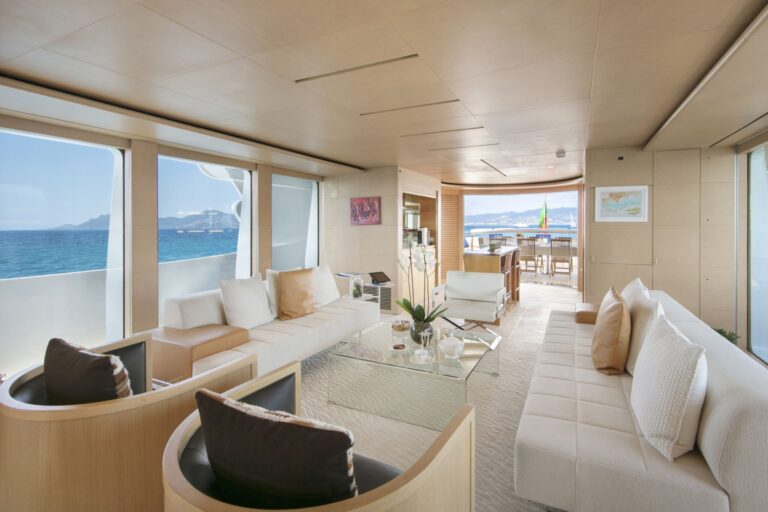 BM interior upper deck saloon | BLUE MAGIC