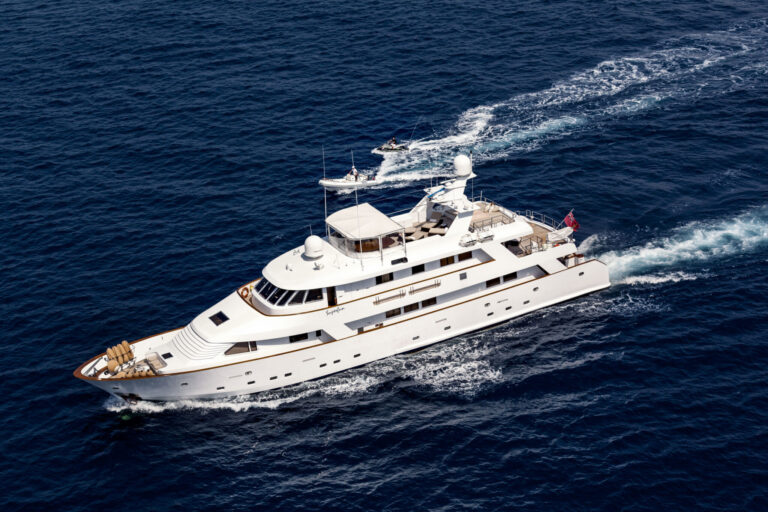 Motor Yacht Superfun Media | SUPERFUN